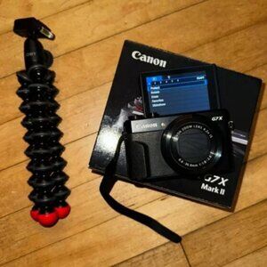 BUNDLE: CANON G7x MARK II + ACCESSORIES - VLOGGER READY